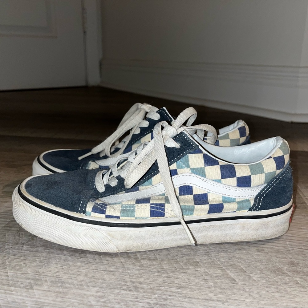 Old skool blue checkered vans